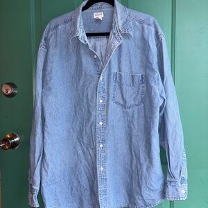 Northcrest me a XL button down shirt